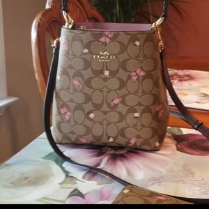 Coach signature classic butterfly small town bucke